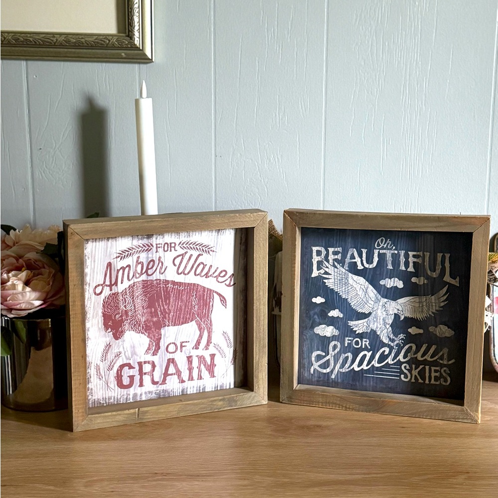 Patriotic wood picture frames by open roads